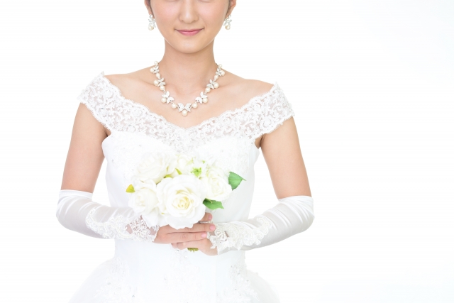 ウエディングドレス